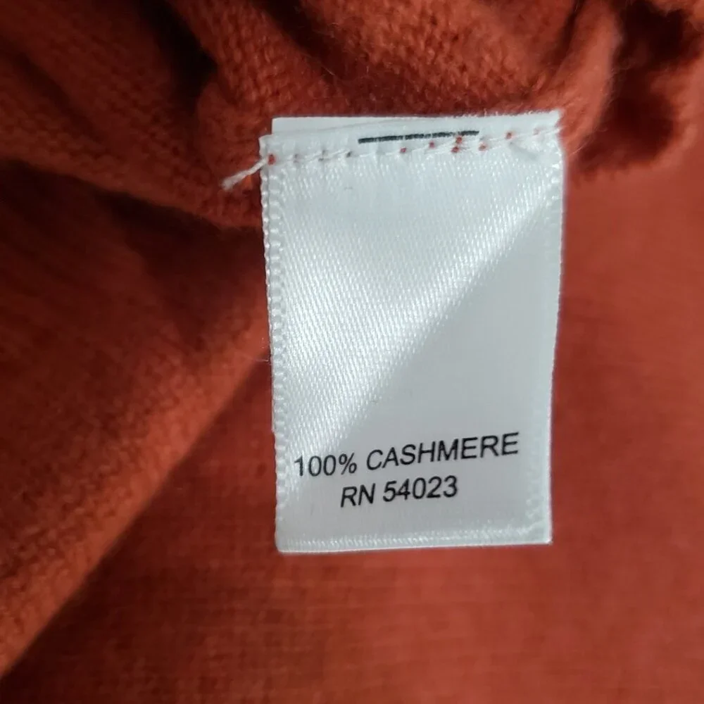 Banana Republic Mens 100% Cashmere V-Neck Sweater rust Orange Large